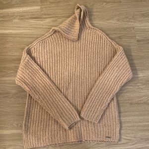 Abercrombie sweater